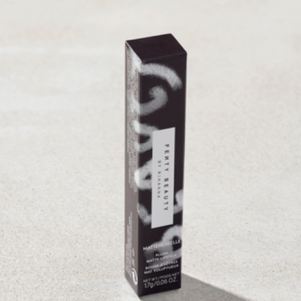 Mattemoiselle plush matte lipstick